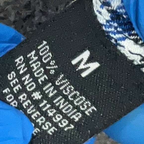 Tolani Collection Blue and White Plaid Button-Up Shirt size medium - Picture 7 of 7